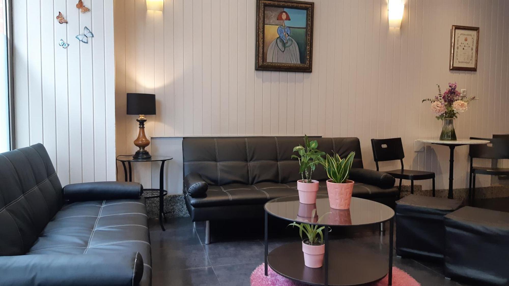 Hostal Pachin Mieres  Extérieur photo